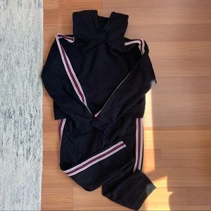 Aritzia TNA crop hoodie and sweatpants